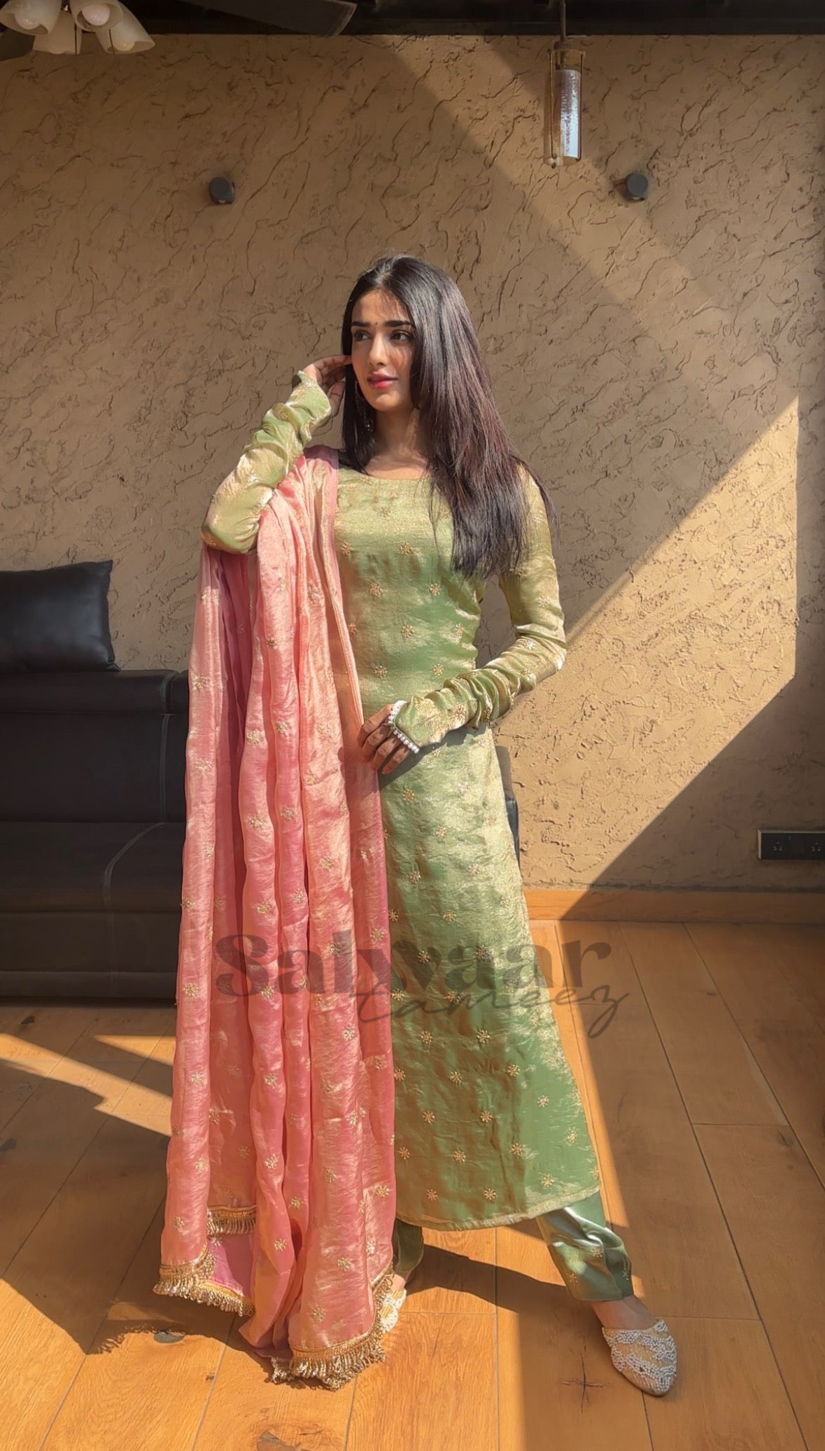 Zaalima Suit Set