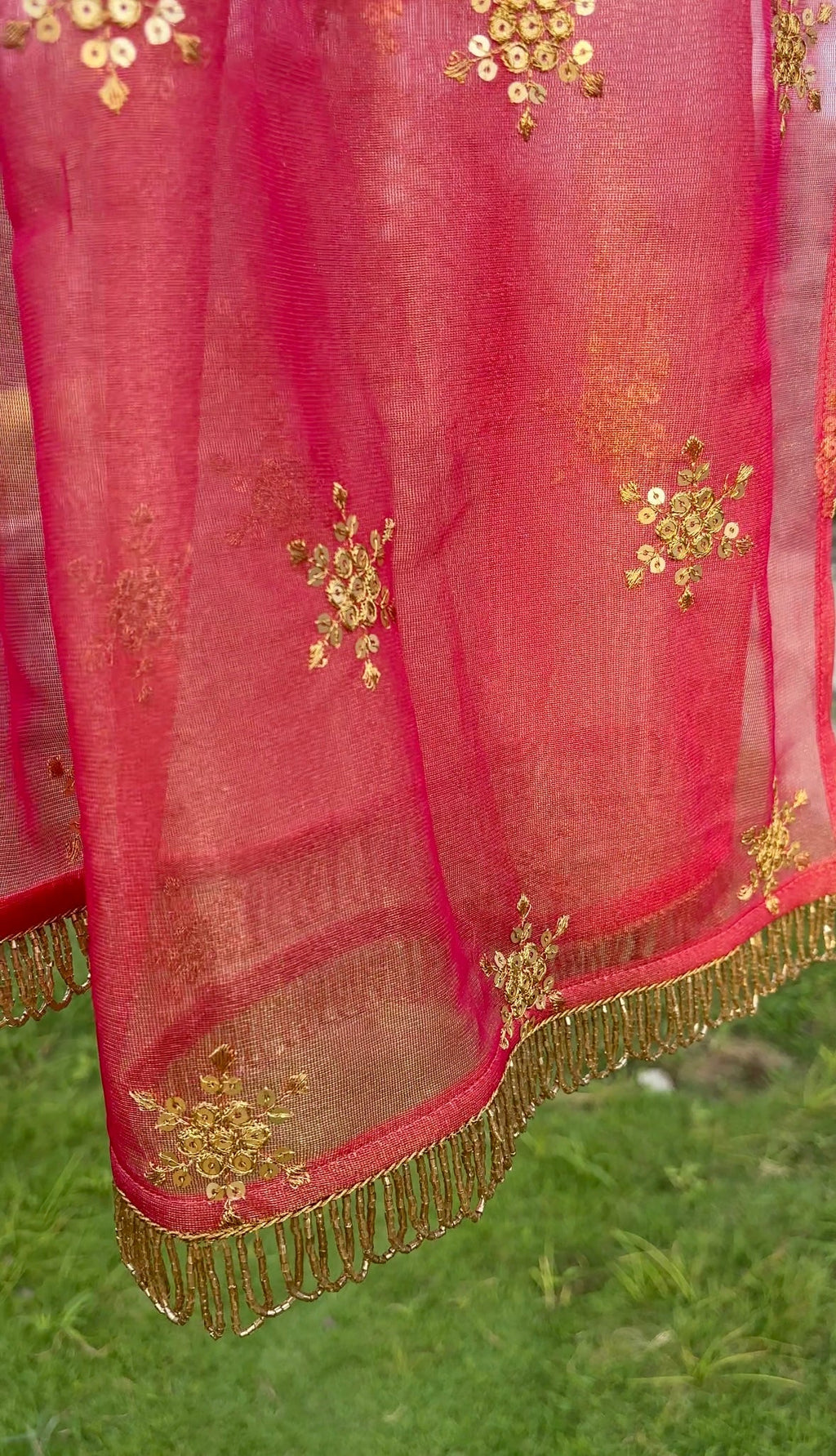 Masakali Suit Set